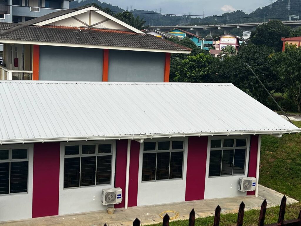 photo_6057464648870595818_y