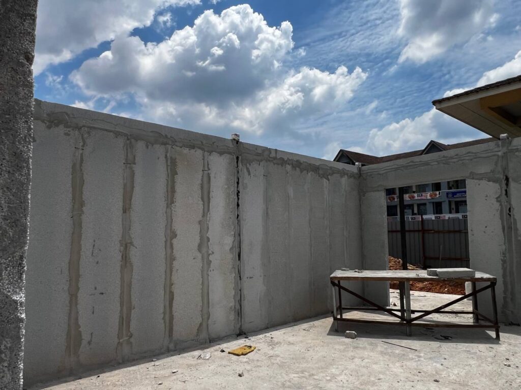 photo_6114105938832115687_y